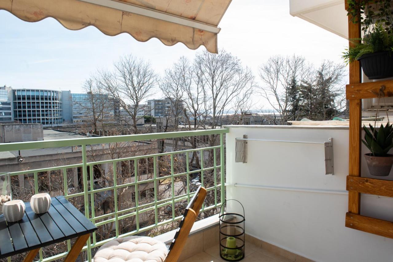 "Orpheus' Apartment" View And Parking Near The Center テッサロニキ エクステリア 写真
